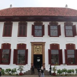 Menelusuri Jejak Bung Karno dari Balik Museum